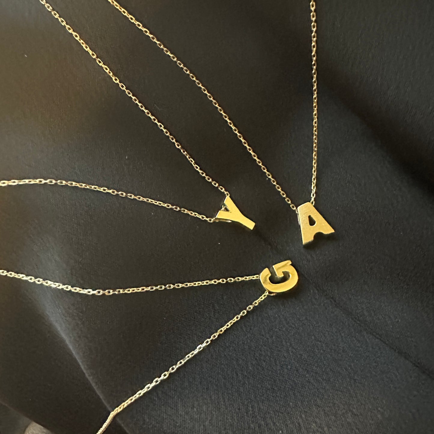 CADENAS DE INICIALES ORO 10K
